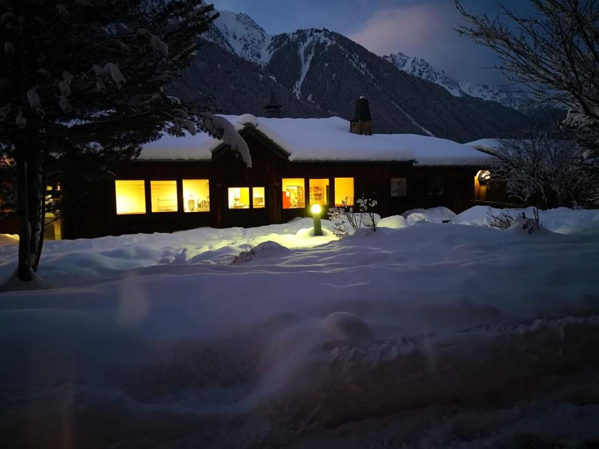Auberge De Jeunesse Hi Chamonix Dış mekan fotoğraf